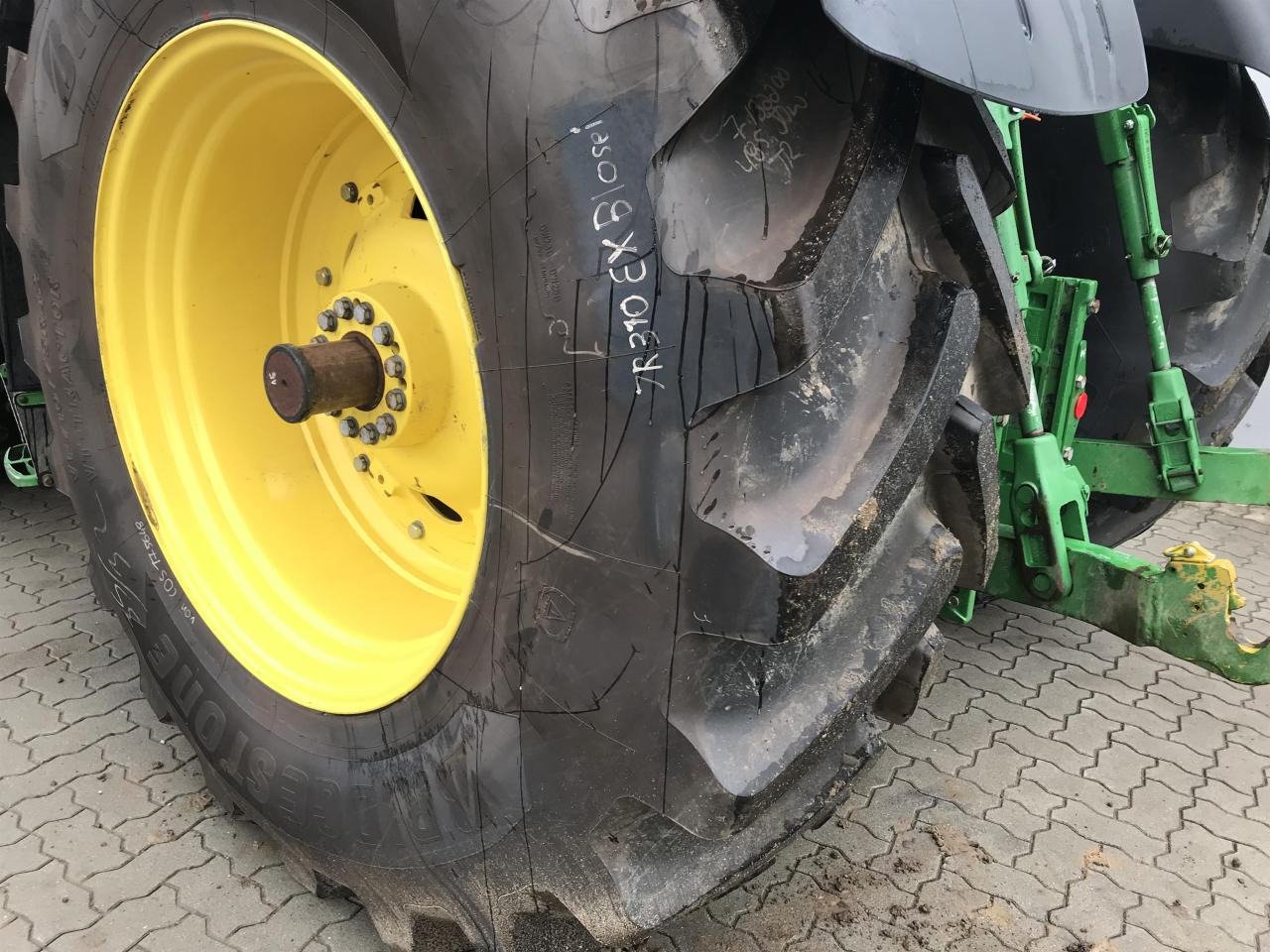 Traktor John Deere 8400R: slika 10