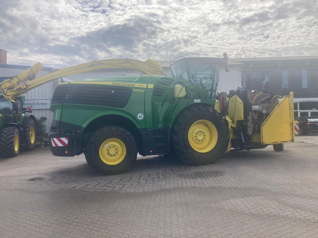 John Deere 9900i - Kombajn za stočnu hranu: slika 4 John Deere 9900i - Kombajn za stočnu hranu: slika 4