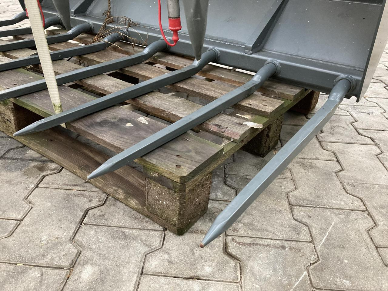 Kramer 1600 mm Vielzweckgabel - Prednji utovarivač za traktor: slika 3 Kramer 1600 mm Vielzweckgabel - Prednji utovarivač za traktor: slika 3