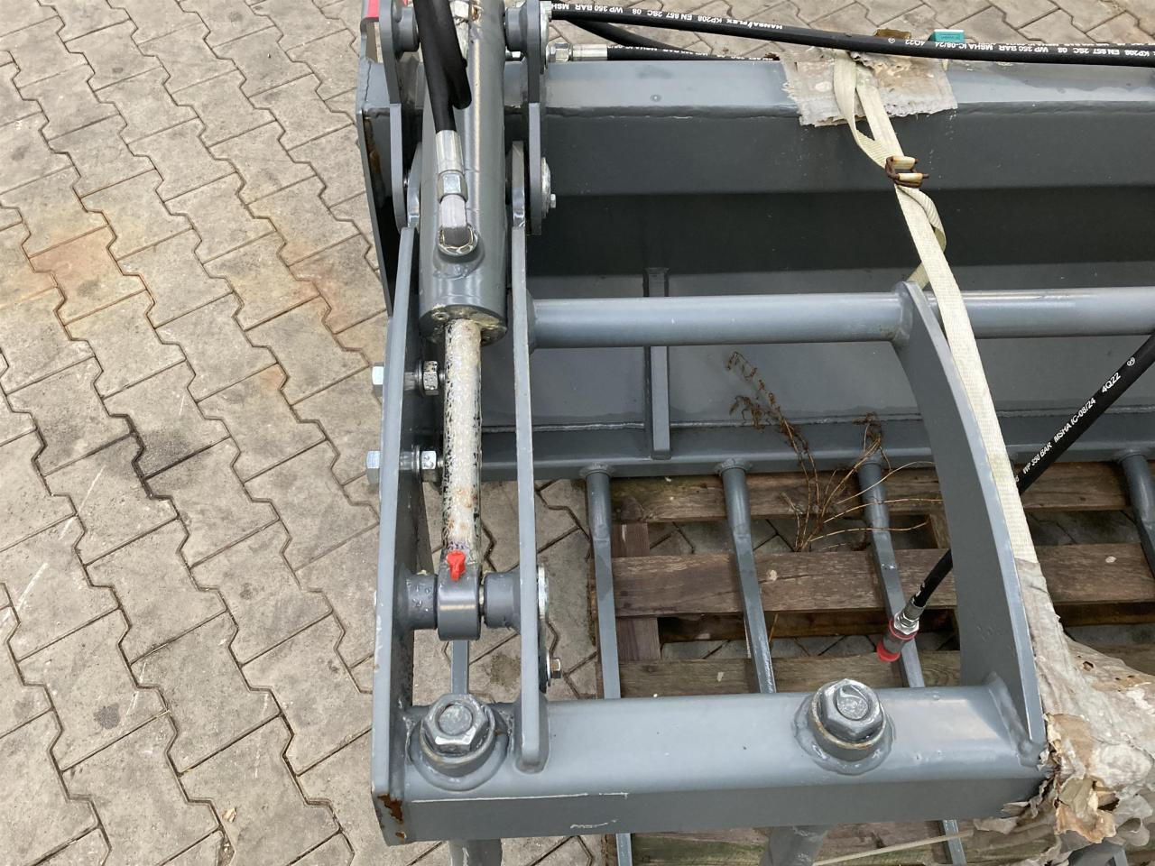 Kramer 1600 mm Vielzweckgabel - Prednji utovarivač za traktor: slika 4 Kramer 1600 mm Vielzweckgabel - Prednji utovarivač za traktor: slika 4