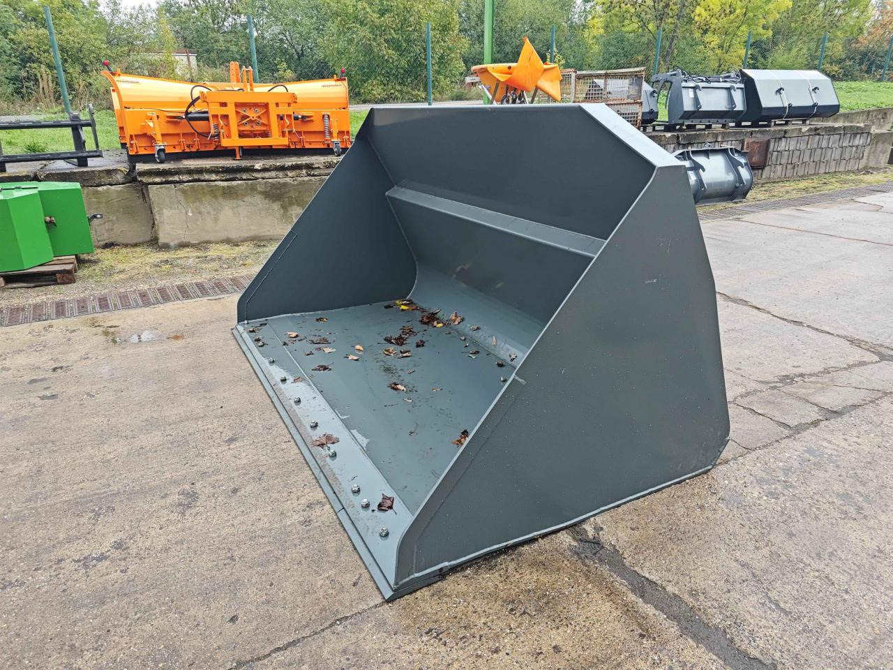 Kramer 2900 mm - Kašika: slika 1 Kramer 2900 mm - Kašika: slika 1