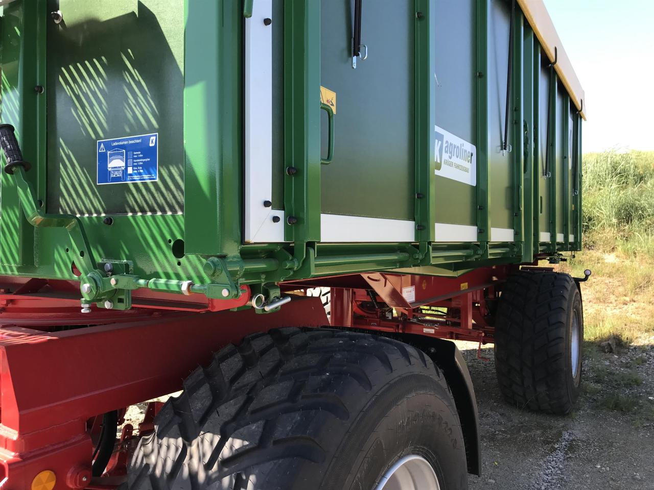 Kröger HKD 302 - Prikolica istovarivača: slika 2 Kröger HKD 302 - Prikolica istovarivača: slika 2