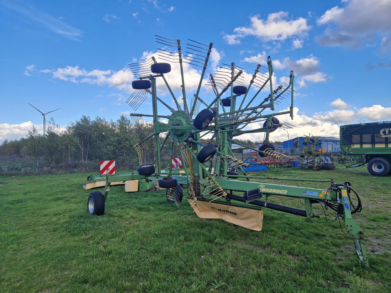 Krone Swadro 900 - Prevrtač/ Grabuljač: slika 2 Krone Swadro 900 - Prevrtač/ Grabuljač: slika 2