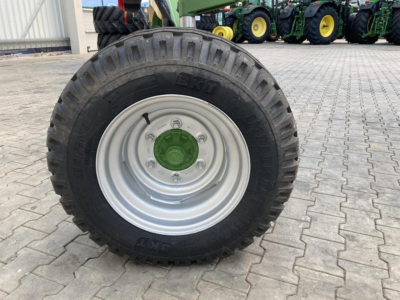 Krone Swadro TS 620 Twin - Prevrtač/ Grabuljač: slika 2 Krone Swadro TS 620 Twin - Prevrtač/ Grabuljač: slika 2