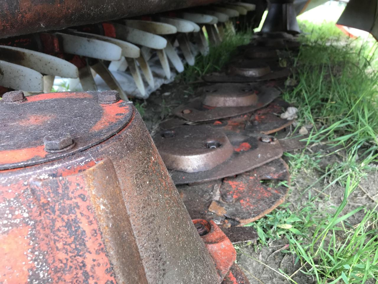 Kuhn FC883 & FC 313F-FF - Kosačica: slika 4 Kuhn FC883 & FC 313F-FF - Kosačica: slika 4