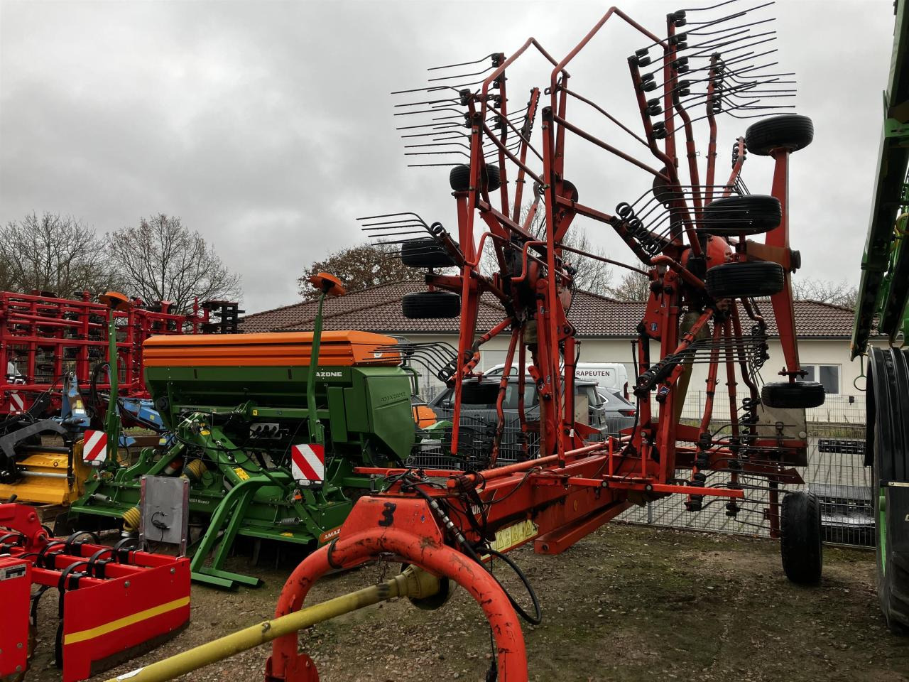 Kuhn GA 7501 - Prevrtač/ Grabuljač: slika 4 Kuhn GA 7501 - Prevrtač/ Grabuljač: slika 4