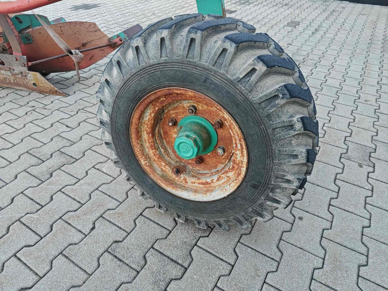 Kverneland KPBB 100-19 - Plug: slika 4 Kverneland KPBB 100-19 - Plug: slika 4