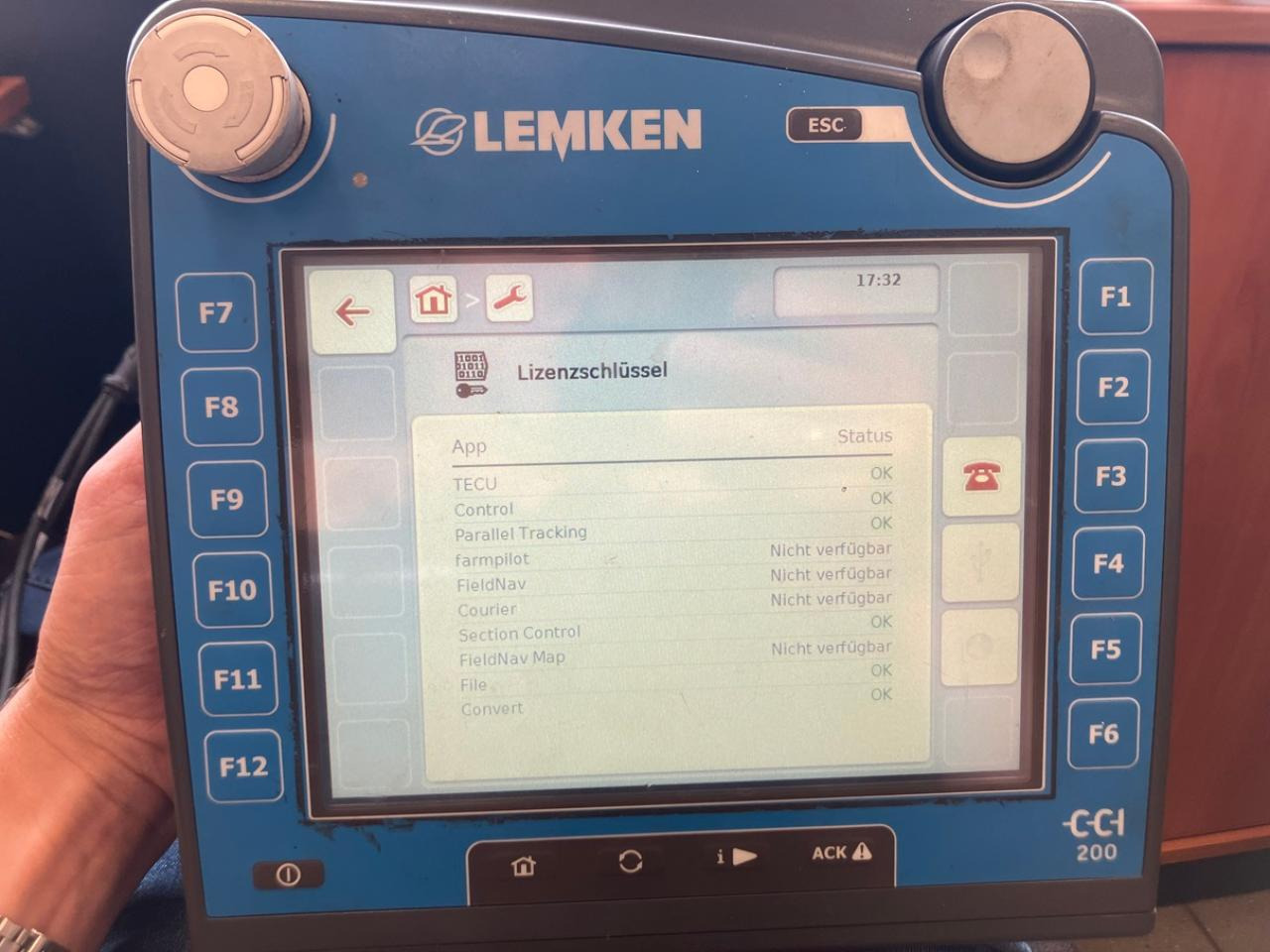 Lemken CCI200 - Sistem za navigaciju za Poljoprivredna mašina: slika 5 Lemken CCI200 - Sistem za navigaciju za Poljoprivredna mašina: slika 5