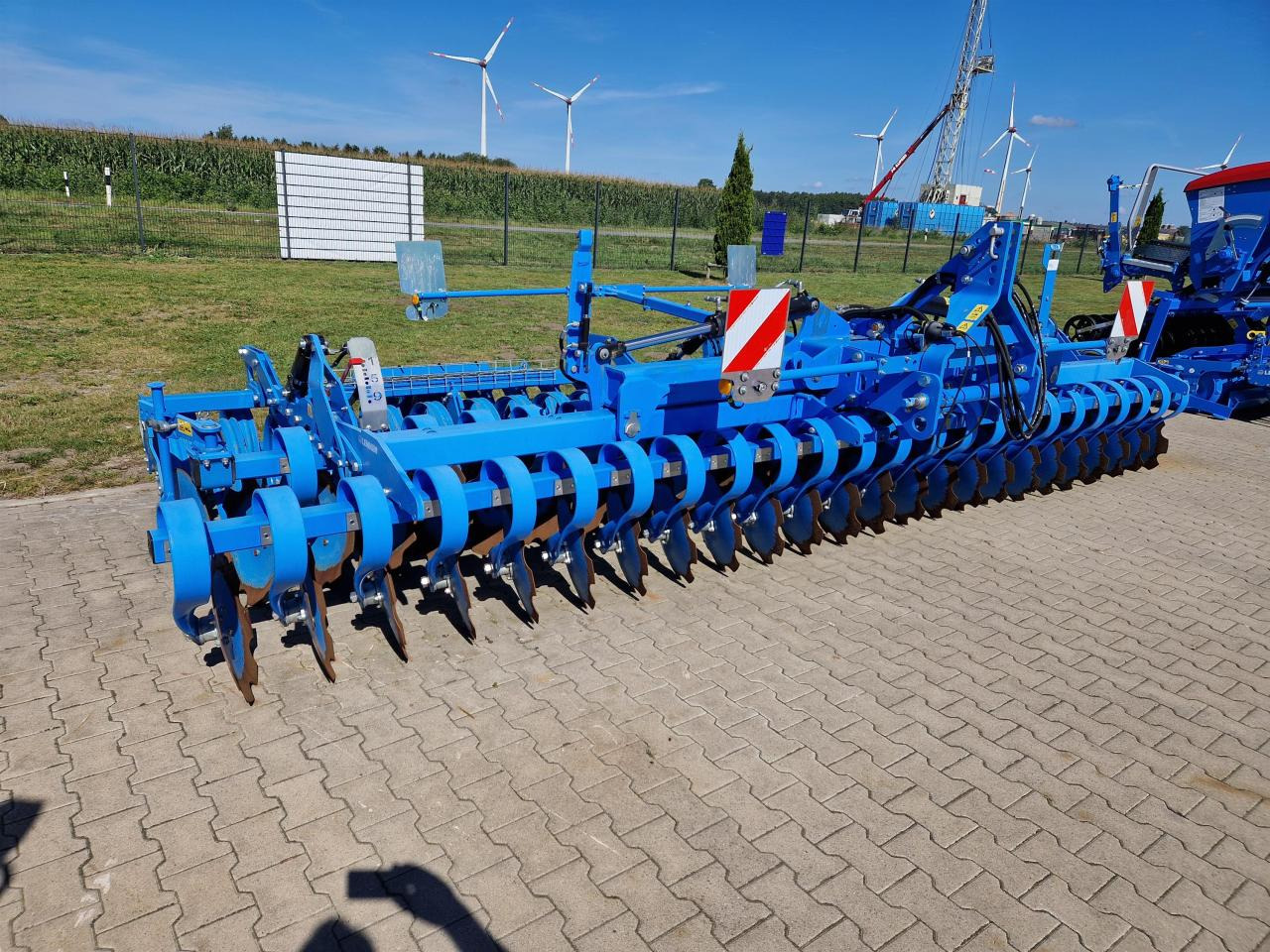 Lemken Heliodor 9/600 K - Tanjirača: slika 1 Lemken Heliodor 9/600 K - Tanjirača: slika 1