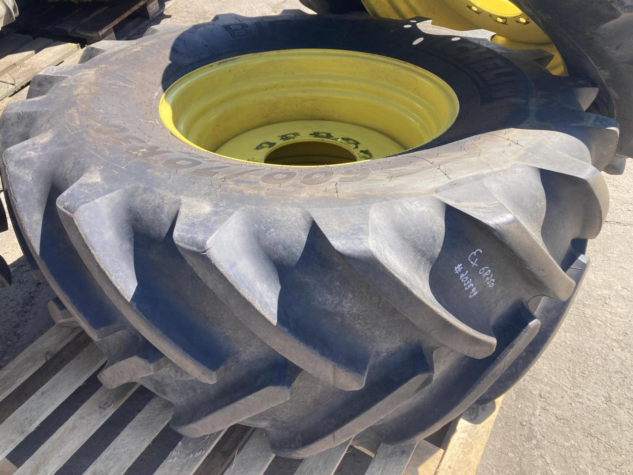 Michelin 600/70R30 - Guma za Poljoprivredna mašina: slika 2 Michelin 600/70R30 - Guma za Poljoprivredna mašina: slika 2