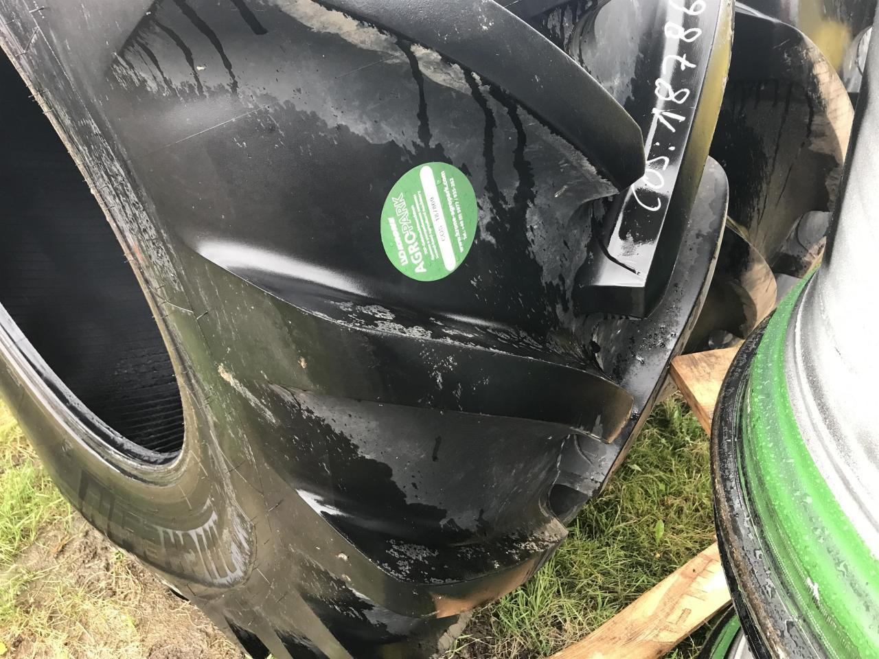 Michelin 710/70R42 - Guma za Poljoprivredna mašina: slika 3 Michelin 710/70R42 - Guma za Poljoprivredna mašina: slika 3