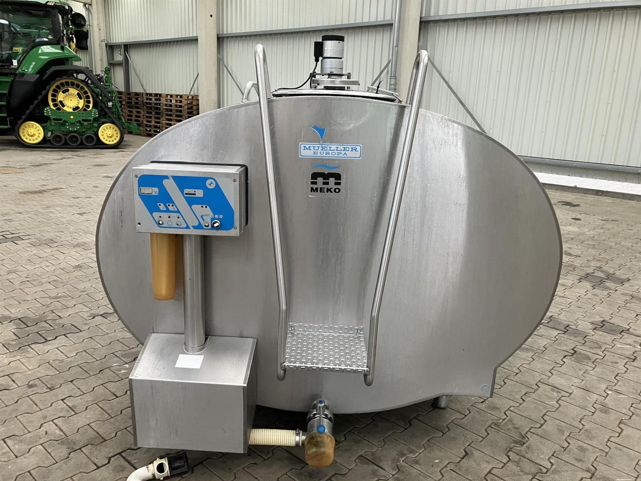 Müller O-800, ca. 3.330 Ltr. - Oprema za mužu: slika 1 Müller O-800, ca. 3.330 Ltr. - Oprema za mužu: slika 1