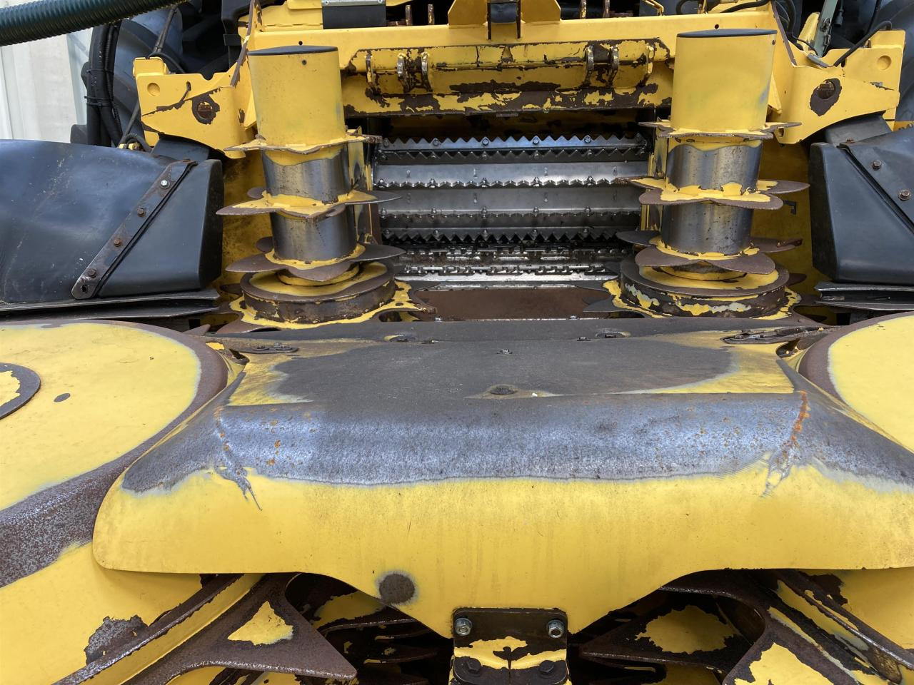 New Holland FR700 - Kombajn za stočnu hranu: slika 5 New Holland FR700 - Kombajn za stočnu hranu: slika 5