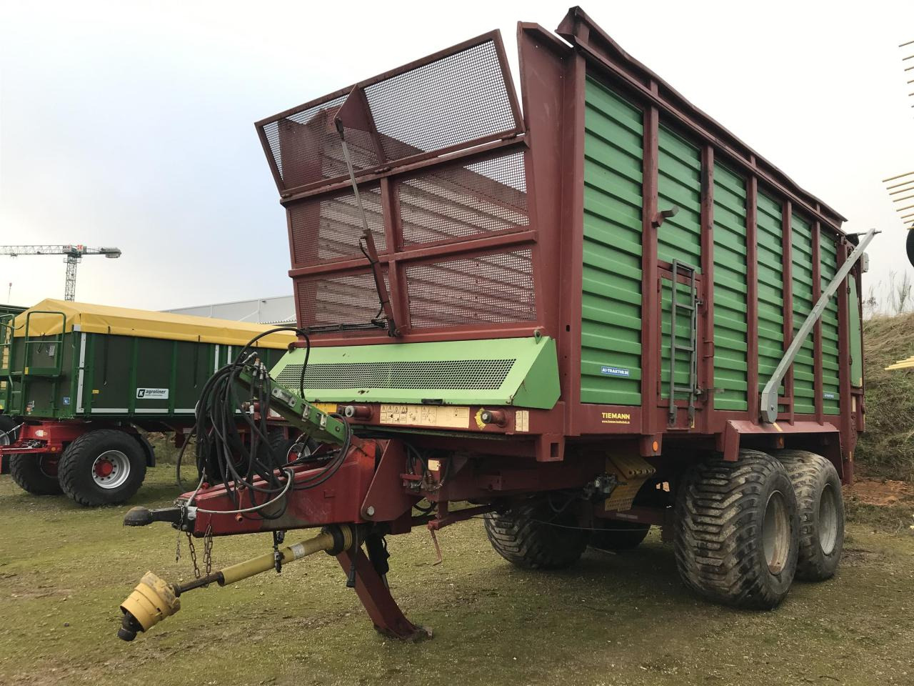 Strautmann Giga Trailer 1840 - Prikolica sa automatskim punjenjem: slika 2 Strautmann Giga Trailer 1840 - Prikolica sa automatskim punjenjem: slika 2