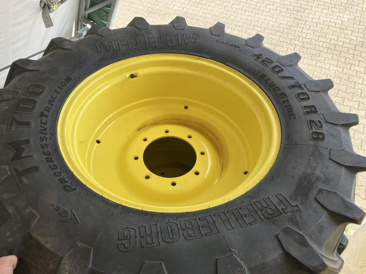 Trelleborg 420/70R28 - Guma za Poljoprivredna mašina: slika 4 Trelleborg 420/70R28 - Guma za Poljoprivredna mašina: slika 4