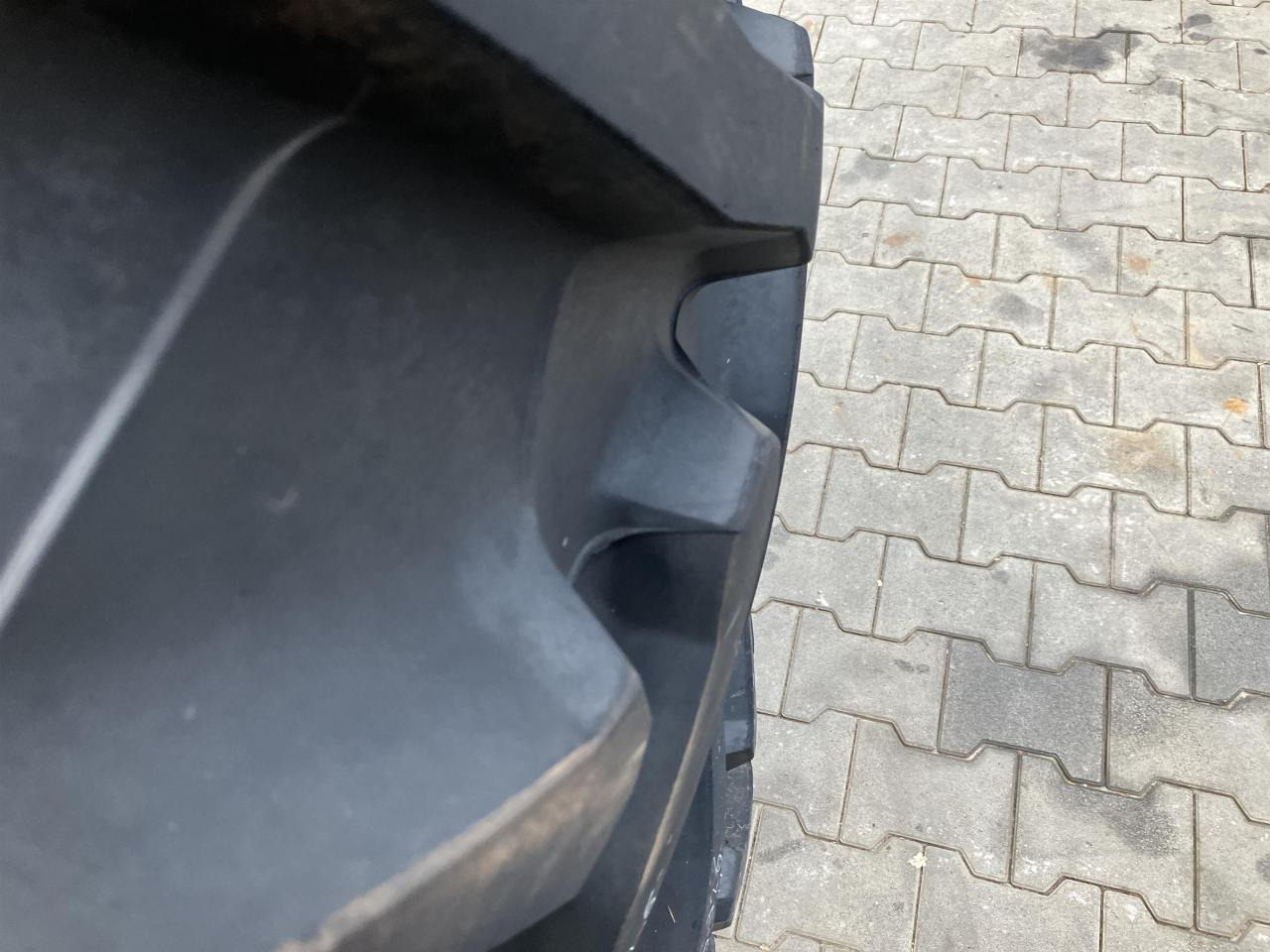 Guma za Poljoprivredna mašina Trelleborg 600/65R28: slika 8