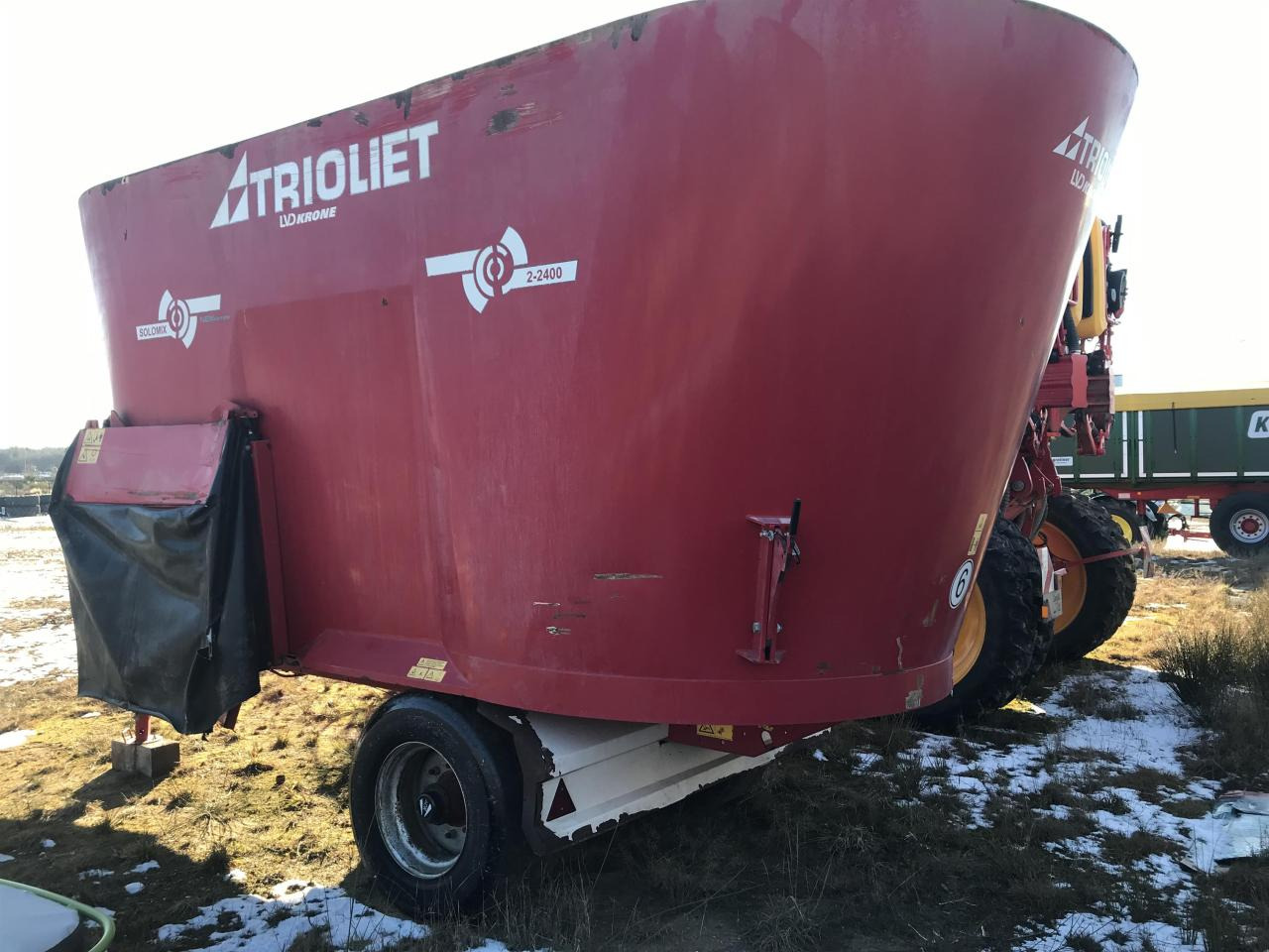 Trioliet Solomix 2 / 2400 ZK - Prikolica za mešanje stočne hrane: slika 1 Trioliet Solomix 2 / 2400 ZK - Prikolica za mešanje stočne hrane: slika 1