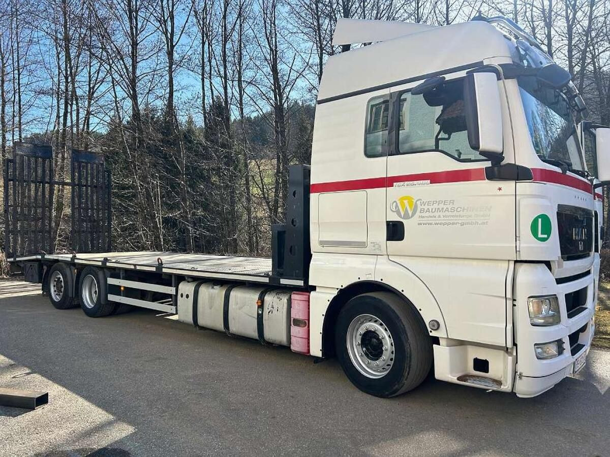 MAN TGX26.400 - Kamion sa tovarnim sandukom: slika 2 MAN TGX26.400 - Kamion sa tovarnim sandukom: slika 2