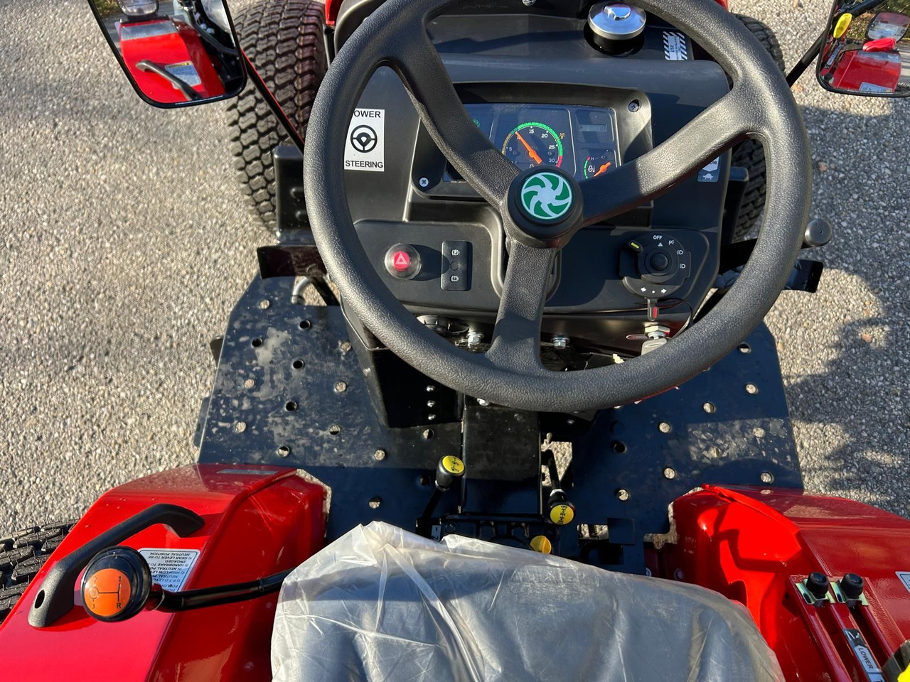 VST Fieldtrac 927 - Mali traktor: slika 2 VST Fieldtrac 927 - Mali traktor: slika 2