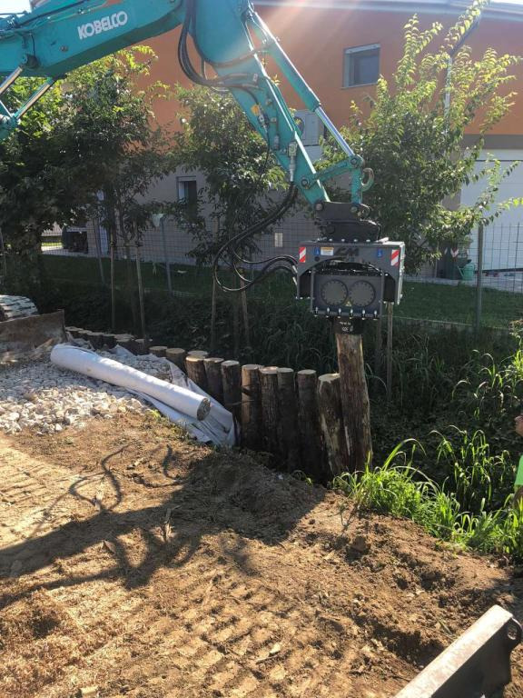 CM Crusher PV 60.100 Pile Driver - Malj za nabijanje za Građevinska mašina: slika 1 CM Crusher PV 60.100 Pile Driver - Malj za nabijanje za Građevinska mašina: slika 1