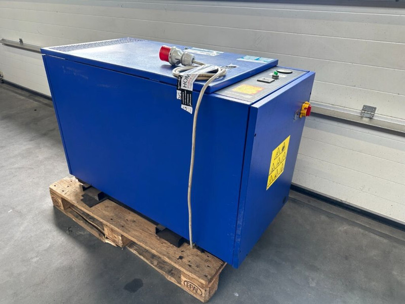 Airpress XA 900 Elektrische Zuigercompressor 5.5 kW 750 L / min 10 Bar - Kompresor za vazduh: slika 1 Airpress XA 900 Elektrische Zuigercompressor 5.5 kW 750 L / min 10 Bar - Kompresor za vazduh: slika 1