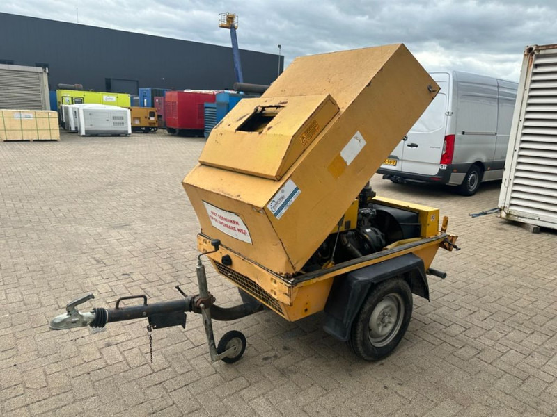 Kompresor za vazduh Atlas-Copco ATCA 2000 Deutz F2L 1011 Mobiele Diesel Schroefcompressor 18.5 kW 7 Bar: slika 13