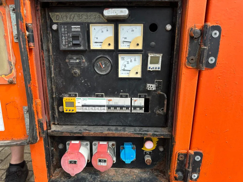Atlas-Copco QAS 18 Yanmar Mecc Alte Spa 18 kVA Silent generatorset - Set generatora: slika 4 Atlas-Copco QAS 18 Yanmar Mecc Alte Spa 18 kVA Silent generatorset - Set generatora: slika 4