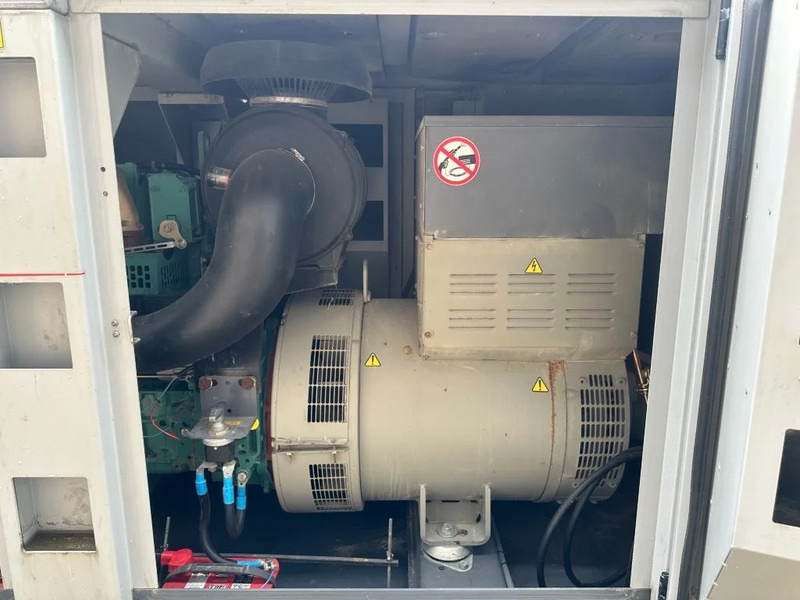 Set generatora Atlas-Copco QAS 200 Volvo Leroy Somer 220 kVA Silent Rental generatorset: slika 13