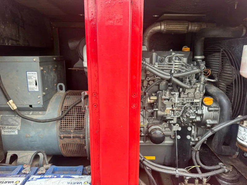 Atlas-Copco QAS 38 Yanmar Mecc Alte Spa 40 kVA Silent generatorset - Set generatora: slika 5 Atlas-Copco QAS 38 Yanmar Mecc Alte Spa 40 kVA Silent generatorset - Set generatora: slika 5