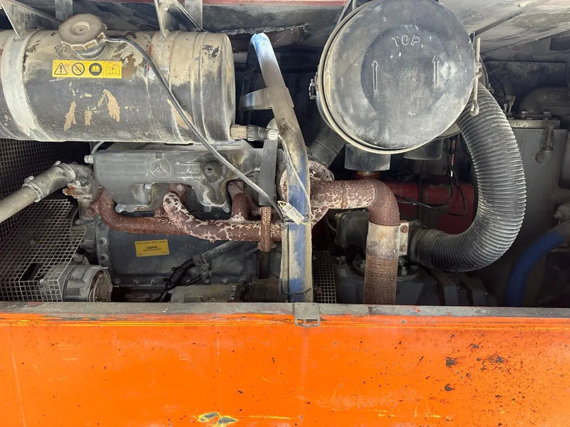 Kompresor za vazduh Compair C100 Mercedes OM 364 A 10.5 m3 / min 77 kW 7 Bar Silent Diesel  Compressor: slika 14