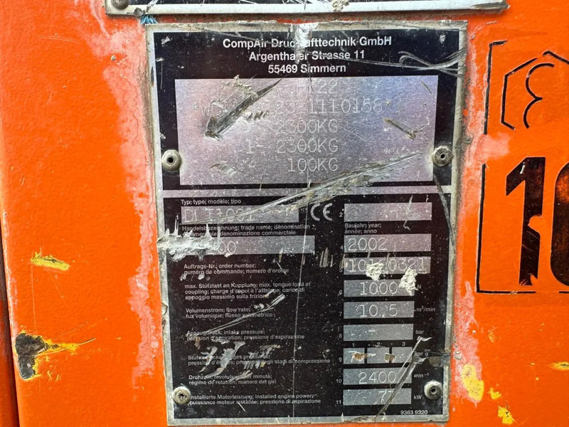 Compair C100 Mercedes OM 364 A 10.5 m3 / min 77 kW 7 Bar Silent Diesel Compressor - Kompresor za vazduh: slika 3 Compair C100 Mercedes OM 364 A 10.5 m3 / min 77 kW 7 Bar Silent Diesel Compressor - Kompresor za vazduh: slika 3