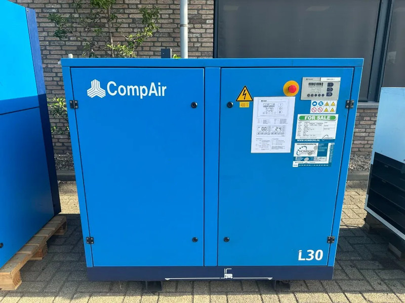 Compair L30 Elektrische Schroefcompressor 30 kW 4.88 m3 / min 7.5 Bar - Kompresor za vazduh: slika 1 Compair L30 Elektrische Schroefcompressor 30 kW 4.88 m3 / min 7.5 Bar - Kompresor za vazduh: slika 1