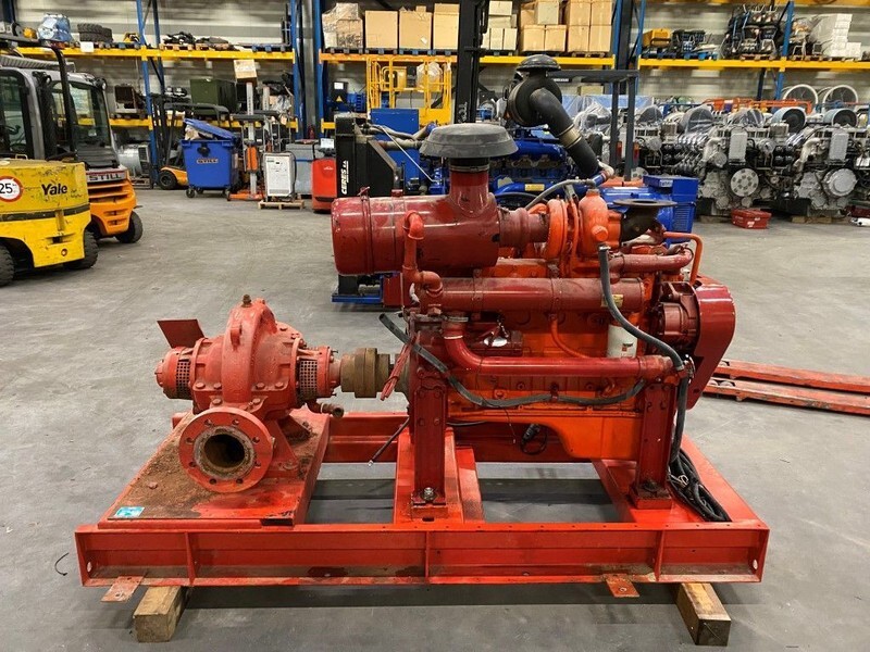 Cummins 6BTA5.9C Armstrong 284 m3 / h 9 Bar Waterpomp Beregeningspomp - Pumpa za vodu: slika 5 Cummins 6BTA5.9C Armstrong 284 m3 / h 9 Bar Waterpomp Beregeningspomp - Pumpa za vodu: slika 5