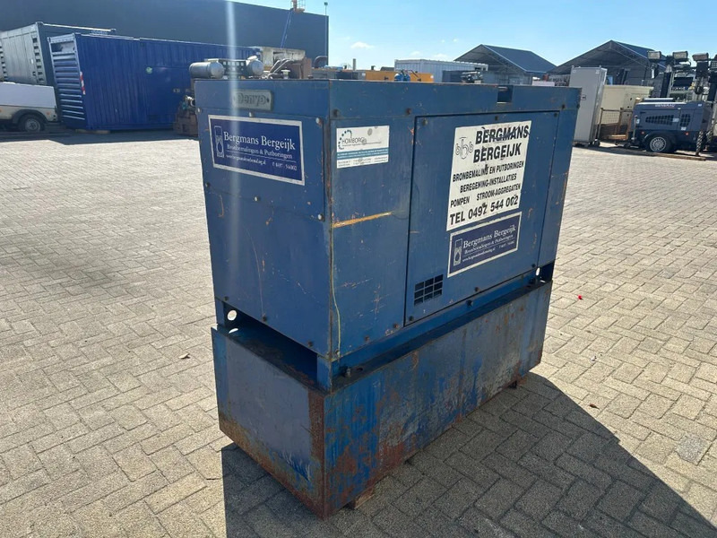 Set generatora Denyo Kubota Mecc Alte Spa 13 kVA Silent generatorset: slika 9