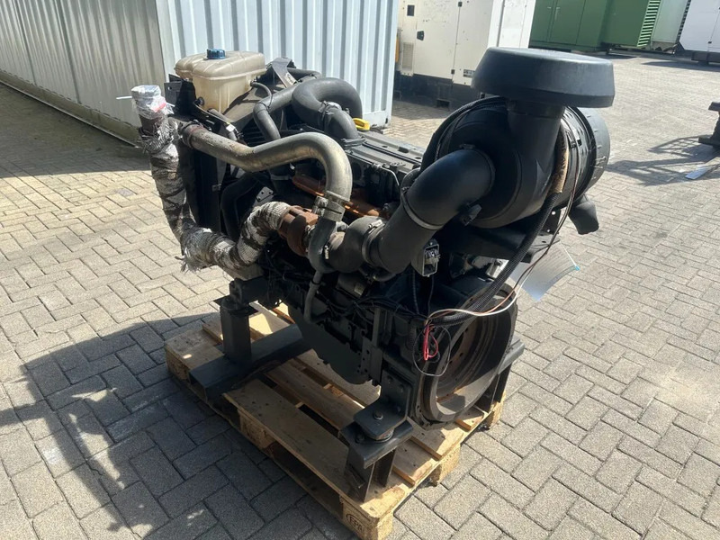Deutz BF4M 1013 Diesel Engine 4 cylinder 102 kW / 137 HP - Motor za Oprema za rukovanje materijalima: slika 3 Deutz BF4M 1013 Diesel Engine 4 cylinder 102 kW / 137 HP - Motor za Oprema za rukovanje materijalima: slika 3