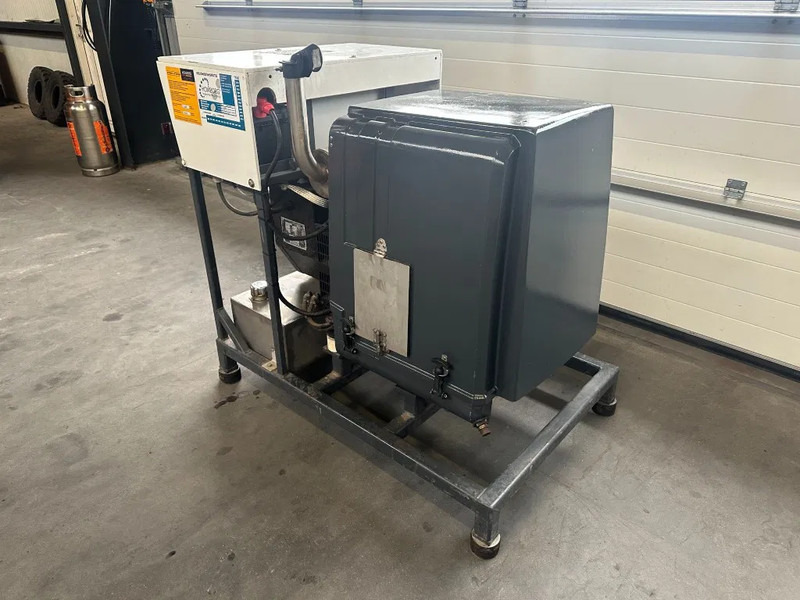 Set generatora Deutz F2L 1011 Stamford 11 kVA generatorset: slika 13