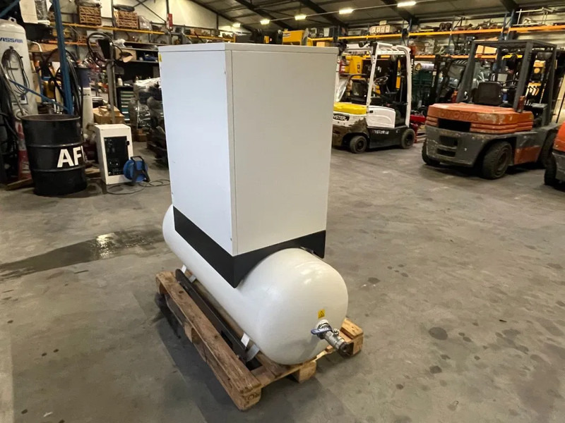 Fiac New Silver 10 / 270 Silent 7.5 kW 860 L / min 10 bar Elektrische Schroefcompressor met ketel - Kompresor za vazduh: slika 5 Fiac New Silver 10 / 270 Silent 7.5 kW 860 L / min 10 bar Elektrische Schroefcompressor met ketel - Kompresor za vazduh: slika 5