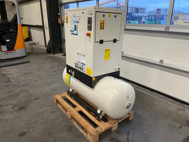 Fiac New Silver 10 / 270 Silent 7.5 kW 860 L / min 10 bar Elektrische Schroefcompressor met ketel - Kompresor za vazduh: slika 3 Fiac New Silver 10 / 270 Silent 7.5 kW 860 L / min 10 bar Elektrische Schroefcompressor met ketel - Kompresor za vazduh: slika 3