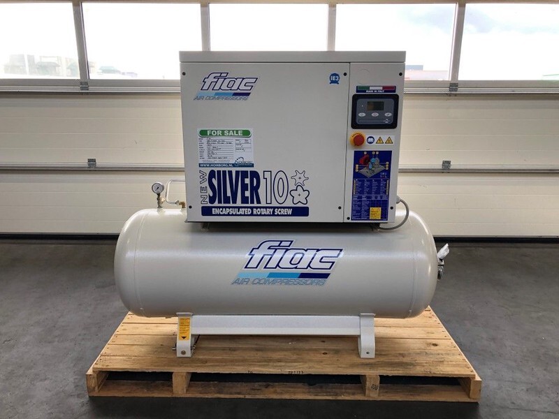 Fiac New Silver 10 / 300 Silent 7.5 kW 860 L / min 10 bar Elektrische Schroefcompressor met ketel - Kompresor za vazduh: slika 2 Fiac New Silver 10 / 300 Silent 7.5 kW 860 L / min 10 bar Elektrische Schroefcompressor met ketel - Kompresor za vazduh: slika 2