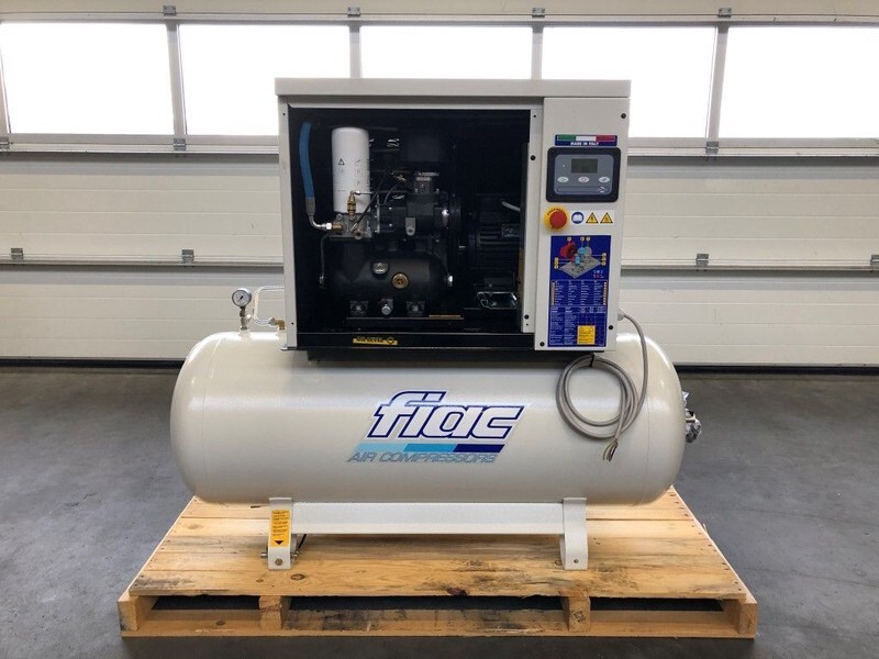 Fiac New Silver 7.5 / 300 Silent 5.5 kW 720 L / min 10 Bar Elektrische schroefcompressor met ketel - Kompresor za vazduh: slika 3 Fiac New Silver 7.5 / 300 Silent 5.5 kW 720 L / min 10 Bar Elektrische schroefcompressor met ketel - Kompresor za vazduh: slika 3