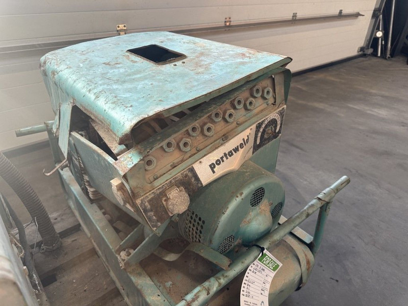 GENERATOR Onan Portaweld 200 Las generator Welding generator 200 Amp Benzine Petrol - Set generatora: slika 5 GENERATOR Onan Portaweld 200 Las generator Welding generator 200 Amp Benzine Petrol - Set generatora: slika 5