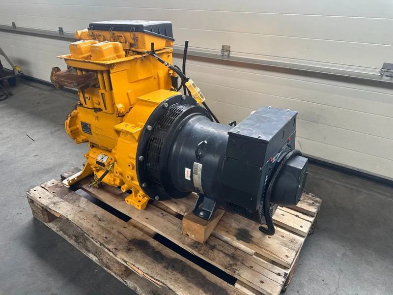 Hatz 2M41 Stamford 17.5 kVA generatorset - Set generatora: slika 2 Hatz 2M41 Stamford 17.5 kVA generatorset - Set generatora: slika 2