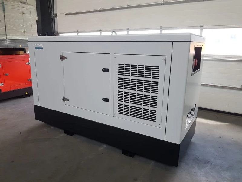 Set generatora novi Himoinsa Iveco Stamford 120 kVA Supersilent Rental generatorset New !: slika 7