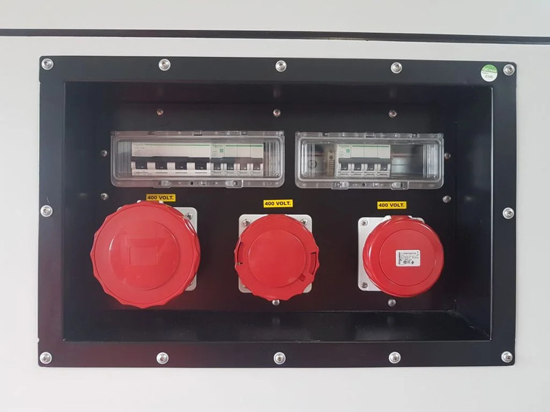 Set generatora novi Himoinsa Iveco Stamford 120 kVA Supersilent Rental generatorset New !: slika 8
