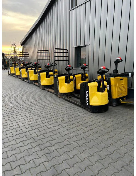 Hyster P2.0S FBW 2 ton Pallettruck Meerijder Elektra Palletwagen - Kolica za palete: slika 2 Hyster P2.0S FBW 2 ton Pallettruck Meerijder Elektra Palletwagen - Kolica za palete: slika 2