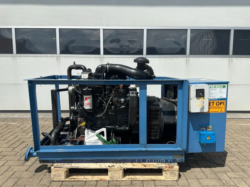 Iveco FPT NEF 45 AM1A.S500 Stamford 50 kVA generatorset - Set generatora: slika 1 Iveco FPT NEF 45 AM1A.S500 Stamford 50 kVA generatorset - Set generatora: slika 1