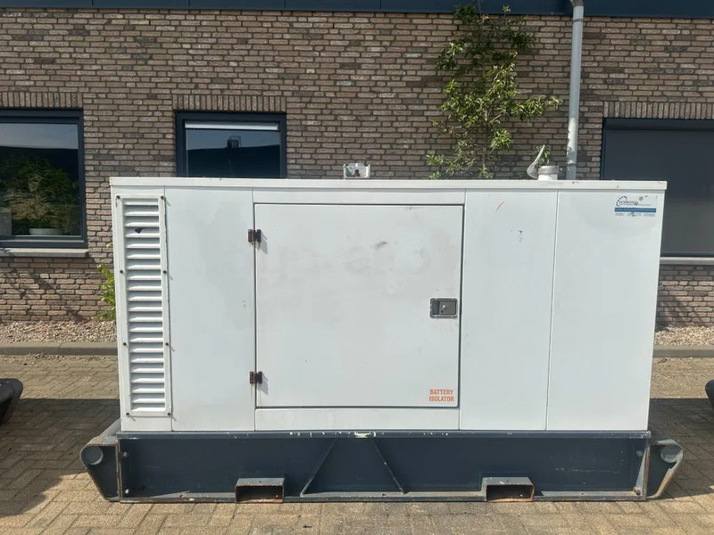 Iveco FPT NEF45 SM1A.A004 Stamford 60 kVA Silent Rental generatorset - Set generatora: slika 1 Iveco FPT NEF45 SM1A.A004 Stamford 60 kVA Silent Rental generatorset - Set generatora: slika 1