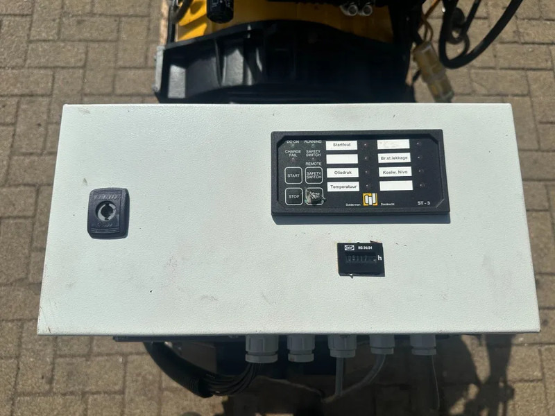 John Deere 3029 Stamford 30 kVA generatorset - Set generatora: slika 3 John Deere 3029 Stamford 30 kVA generatorset - Set generatora: slika 3