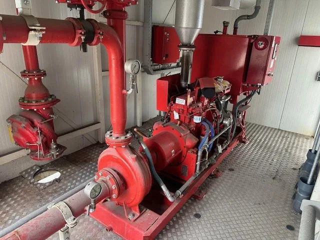 John Deere 4045 DF 120 Fire Pump Diesel Waterpompset Sprinkler installatie 94 m3 / h as New ! - Pumpa za vodu: slika 1 John Deere 4045 DF 120 Fire Pump Diesel Waterpompset Sprinkler installatie 94 m3 / h as New ! - Pumpa za vodu: slika 1