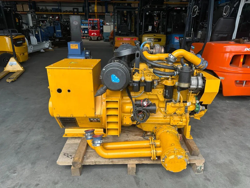 John Deere 4045 HFU 72 Stamford 81.5 kVA Marine Generatorset - Set generatora: slika 2 John Deere 4045 HFU 72 Stamford 81.5 kVA Marine Generatorset - Set generatora: slika 2